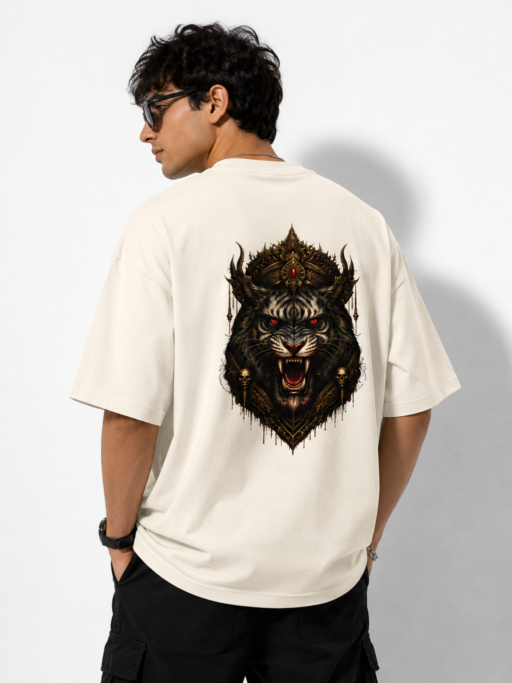 Cream oversized streetwear t-shirt with fierce panther graphic back print, aesthetic oversized fashion tee for men
